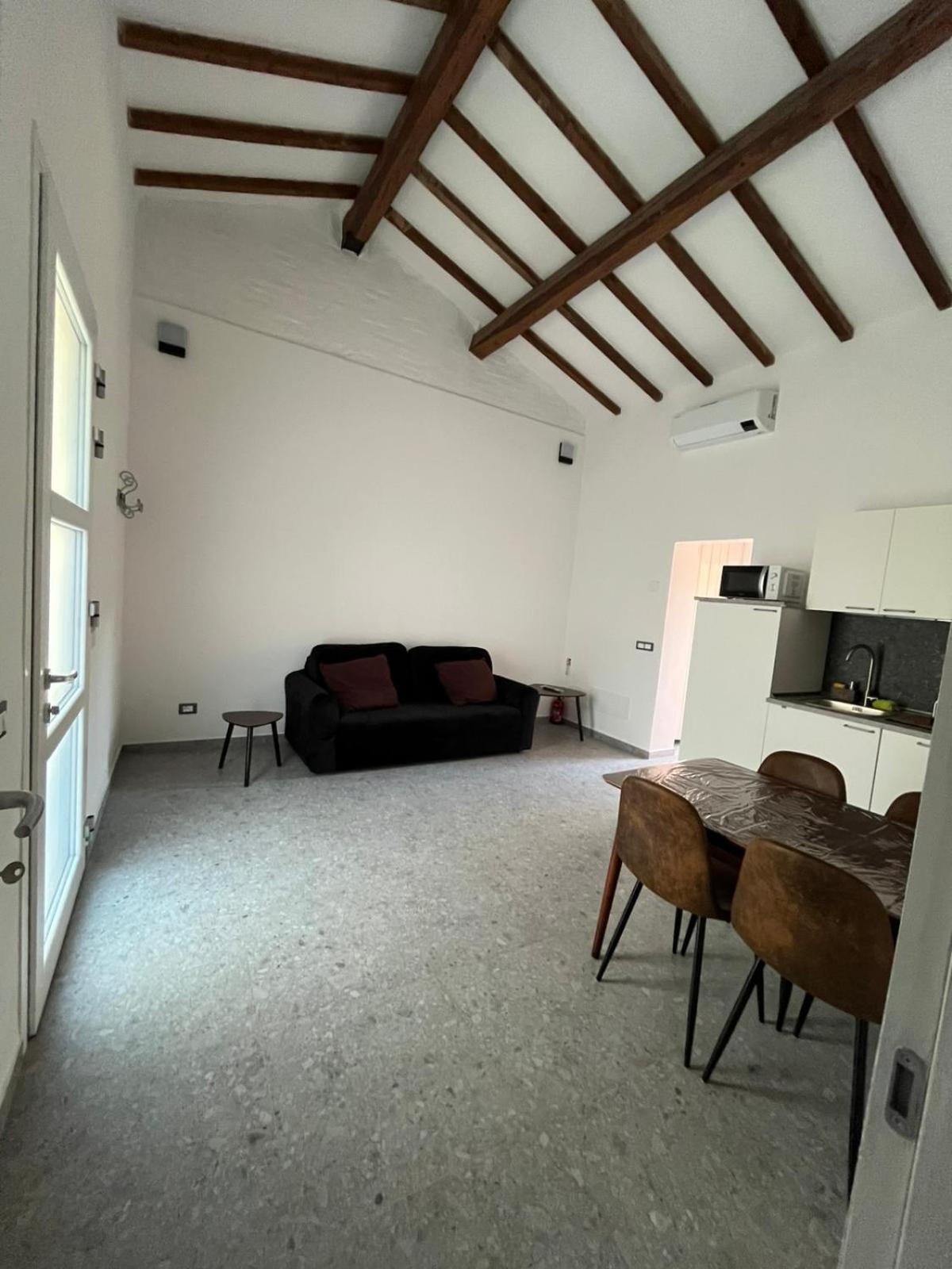 Domus Regia Apartamento Pisa